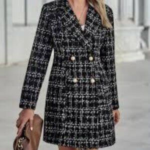 Elegant Black and White Tweed Blazer